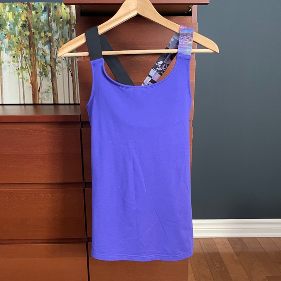 LesMills-Reebok Top - Picture 1 of 5